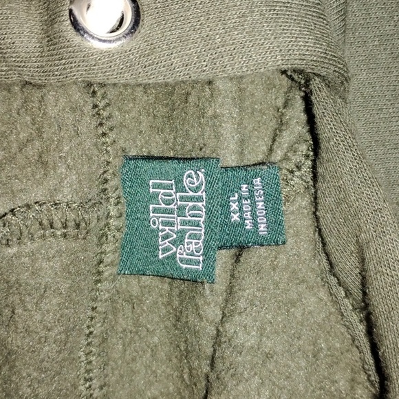Wild Fable Cropped Hoodie XXL - Flawed - Picture 3 of 3